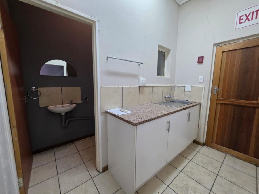 To Let Commercial Property for Rent in Bethlehem Free State